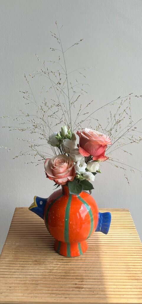 Petit vase poisson et ses fleurs